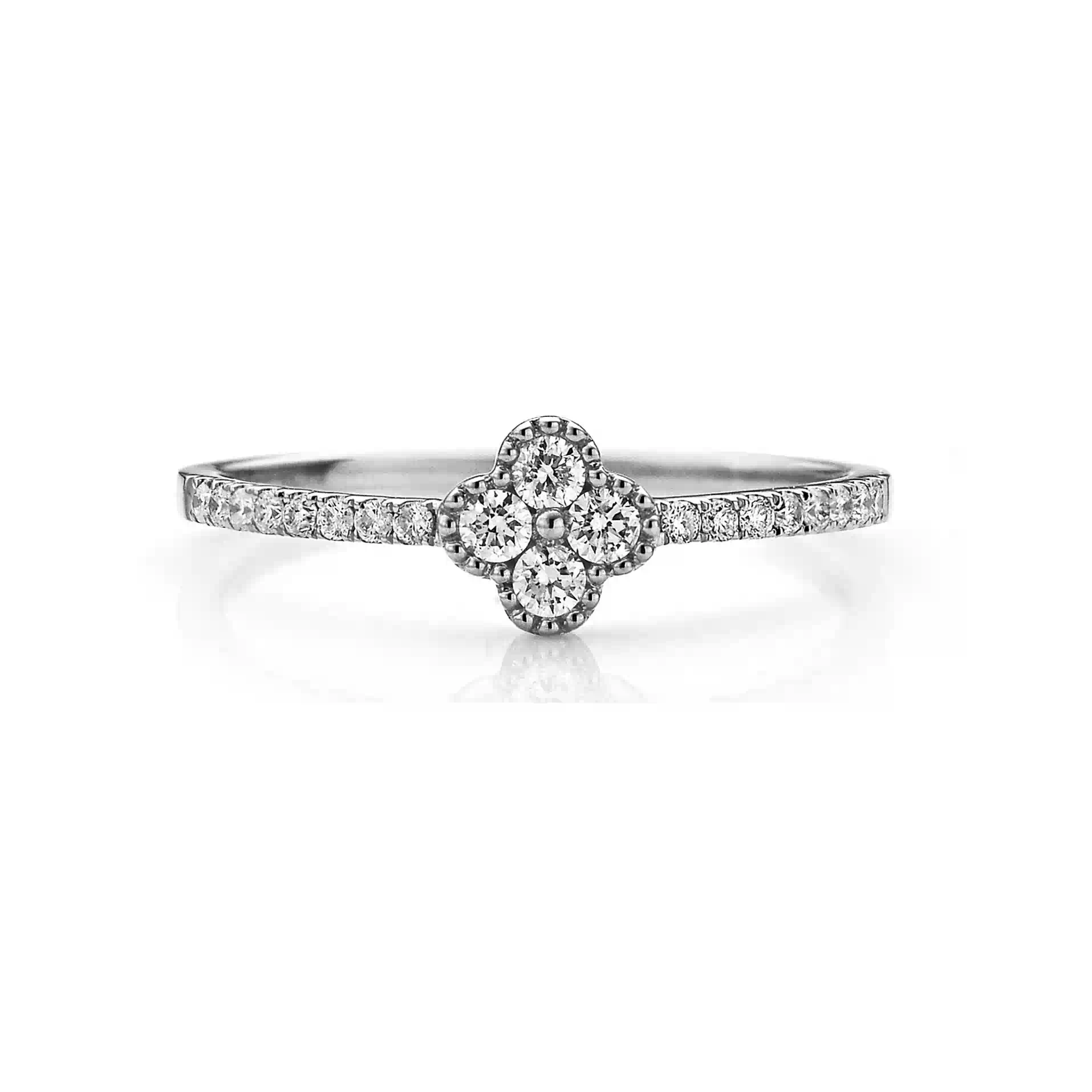 Diamond Ring in White Gold