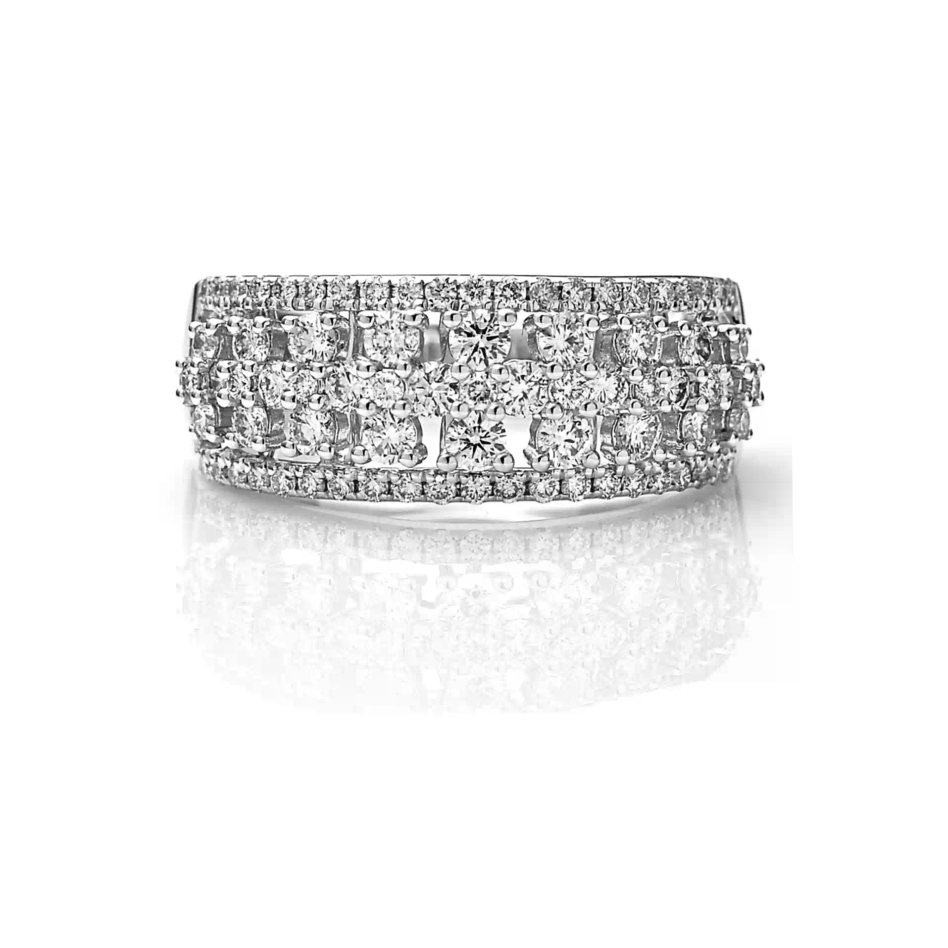 Diamond Ring in White Gold
